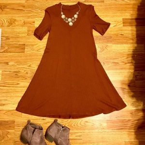 Burnt orange keyhole dress